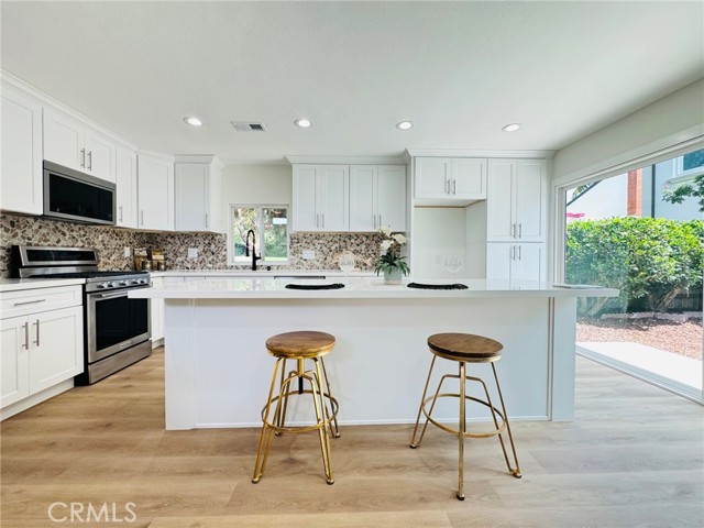 32942 Paseo Del Lucero, San Juan Capistrano CA: https://media.crmls.org/medias/755b4335-4d25-416a-9262-8cd870658eb0.jpg