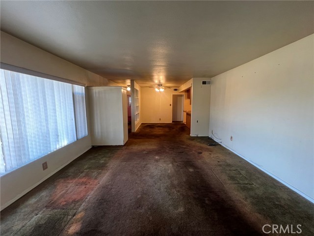 Detail Gallery Image 12 of 26 For 2137 Walnut St, La Verne,  CA 91750 - 5 Beds | 2 Baths