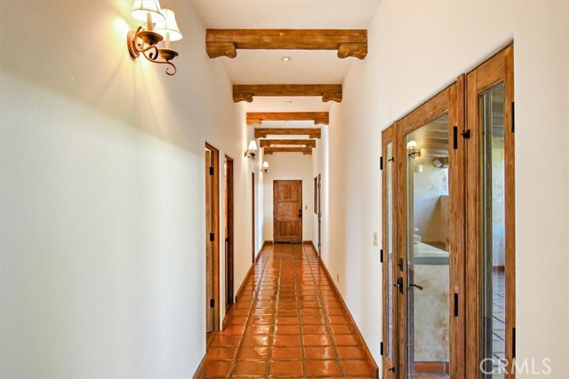 Detail Gallery Image 12 of 43 For 201 Bald St, Ojai,  CA 93023 - 3 Beds | 3/1 Baths