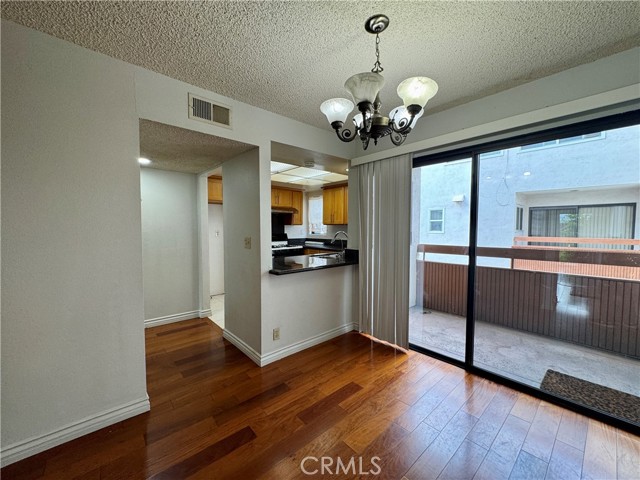 Detail Gallery Image 7 of 22 For 402 S Garfield Ave #15,  Alhambra,  CA 91801 - 3 Beds | 3 Baths