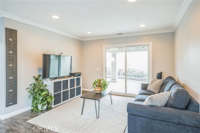 32 Carriage Drive, Lake Forest CA: https://media.crmls.org/medias/755ceb63-5982-43f3-b3ef-d0c3020cda6e.jpg