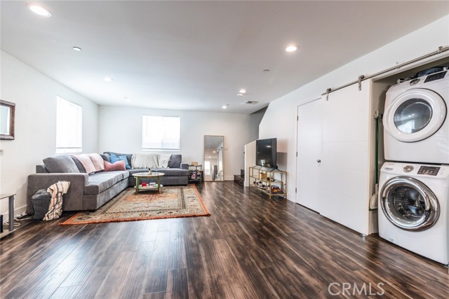 5122 Cahuenga Boulevard photo 8