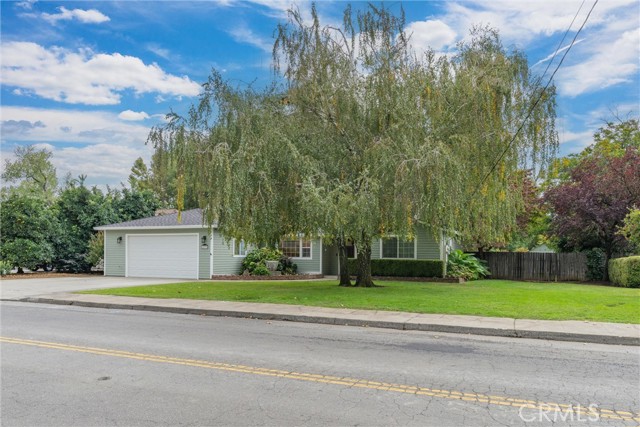 Detail Gallery Image 2 of 61 For 2279 North Ave, Chico,  CA 95926 - 4 Beds | 2 Baths