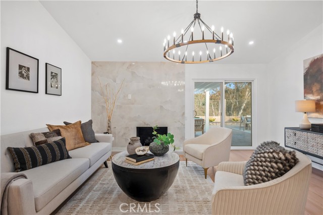 Detail Gallery Image 5 of 41 For 21952 Esplendor, Mission Viejo,  CA 92691 - 4 Beds | 2 Baths