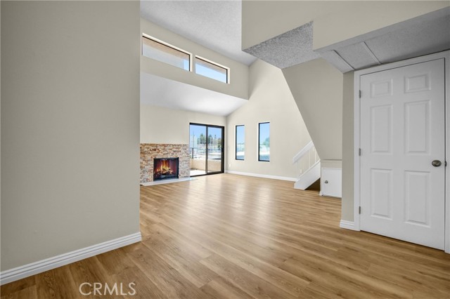 8221 Langdon Avenue, 207 photo 18