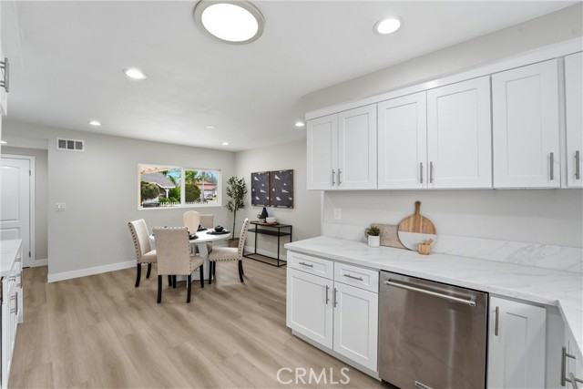 Detail Gallery Image 17 of 48 For 10377 Morning Glory Ave, Fountain Valley,  CA 92708 - 4 Beds | 2 Baths