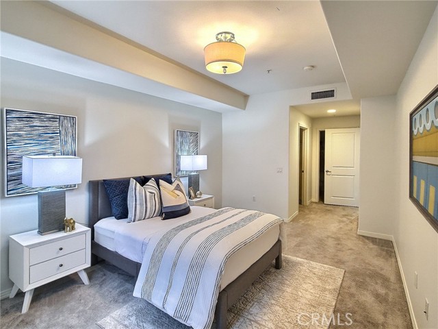 Detail Gallery Image 21 of 34 For 931 E Walnut St #206,  Pasadena,  CA 91106 - 2 Beds | 3 Baths