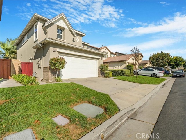 13028 Melon Avenue, Chino CA: https://media.crmls.org/medias/7561e276-c950-41f9-b3aa-a15fa3d67ed2.jpg