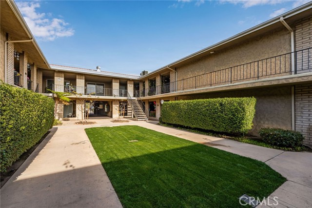 Detail Gallery Image 3 of 42 For 630 W Huntington Dr #106,  Arcadia,  CA 91007 - 2 Beds | 2 Baths