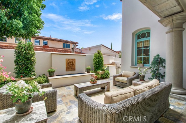 126 Via Koron, Newport Beach CA: https://media.crmls.org/medias/75622b73-844c-4cf2-967b-bac7b1a96819.jpg
