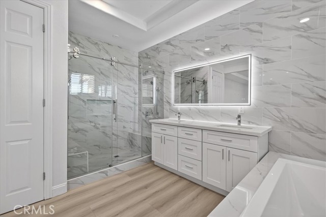 Detail Gallery Image 33 of 57 For 17872 via Roma, Yorba Linda,  CA 92886 - 5 Beds | 5/1 Baths