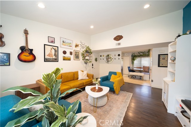 Detail Gallery Image 4 of 19 For 26046 Serrano Court #83,  Lake Forest,  CA 92630 - 2 Beds | 1 Baths