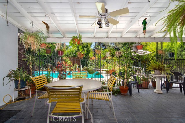Detail Gallery Image 23 of 32 For 13943 Margate St, Sherman Oaks,  CA 91401 - 4 Beds | 3 Baths