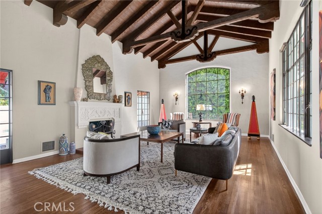 Image 4 of 42 For 4631 Ladera  