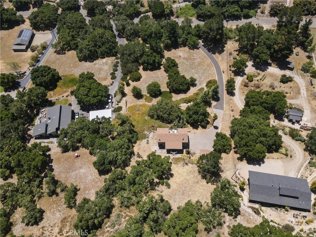 https://media.crmls.org/medias/7565bbc9-7898-4aa8-acbb-5a4ce41fdaef.jpg?preset=X-Large