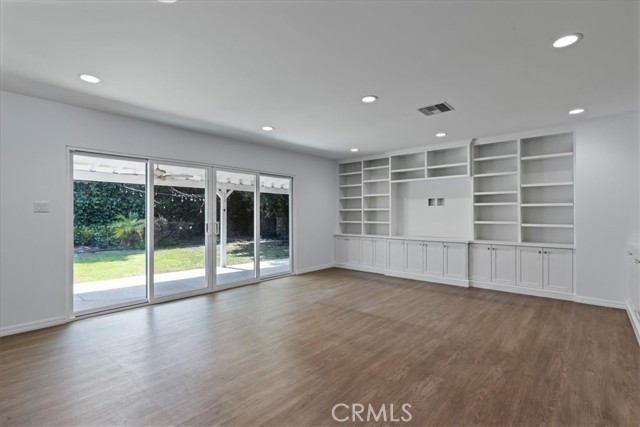 Detail Gallery Image 8 of 19 For 706 Tufts Ave, Burbank,  CA 91504 - 3 Beds | 2 Baths
