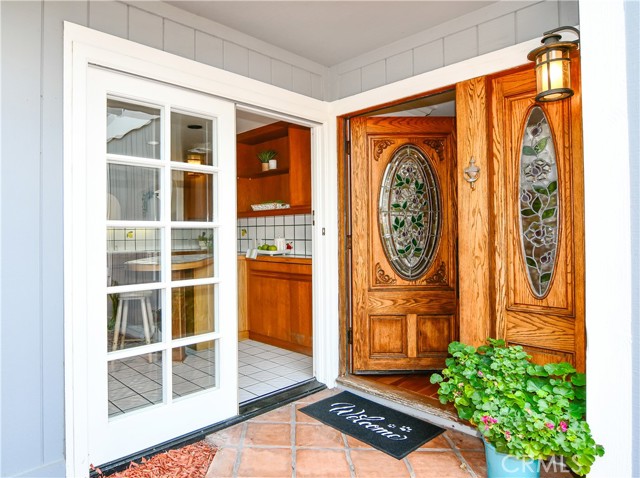 16178 Bimini Lane, Huntington Beach CA: https://media.crmls.org/medias/7567fc44-4ad3-4d66-a316-b17346681895.jpg
