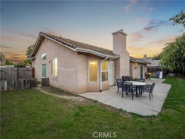 Detail Gallery Image 28 of 29 For 2725 Beverly Ave, Clovis,  CA 93611 - 3 Beds | 2 Baths