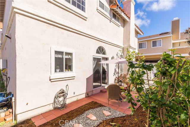 1902 Carnegie Lane, Redondo Beach, California 90278, 3 Bedrooms Bedrooms, ,1 BathroomBathrooms,Residential,Sold,Carnegie,SB17036494