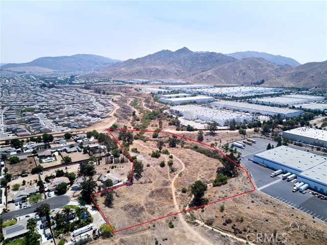 Detail Gallery Image 7 of 11 For 7 Gage, Riverside,  CA 92507 - – Beds | – Baths