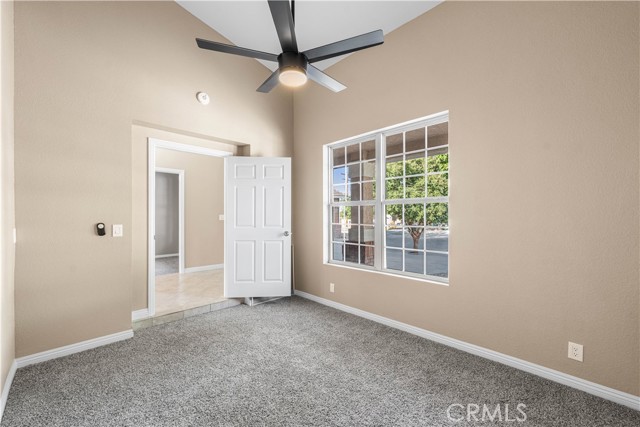 43309 45th W Street, Lancaster CA: https://media.crmls.org/medias/75691792-15d6-4b3e-8b93-e4639846e900.jpg