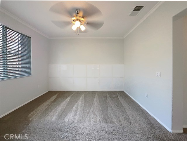 Detail Gallery Image 13 of 23 For 30505 Canyon Hills Rd #402,  Lake Elsinore,  CA 92532 - 3 Beds | 2/1 Baths