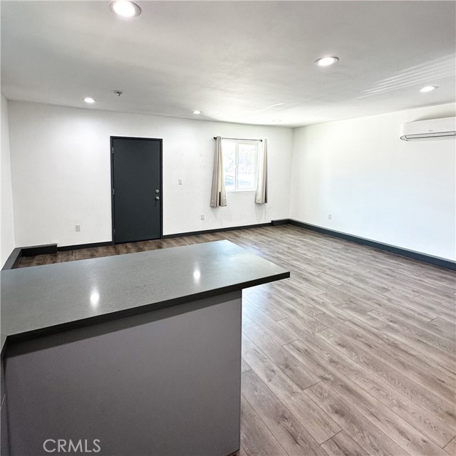 Detail Gallery Image 5 of 7 For 38633 28th St E, Palmdale,  CA 93550 - 0 Beds | 1 Baths