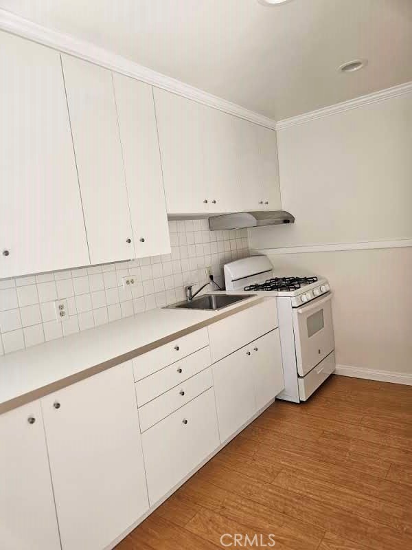 893 N Oakland Avenue, Pasadena, California 91104, ,1 BathroomBathrooms,Residential Lease,For Rent,893 N Oakland Avenue,CRSB25157276