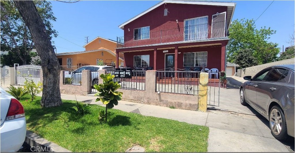 1319 E 59th Place, Los Angeles, CA 90001