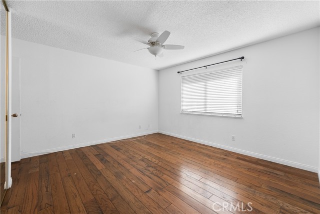 43101 Victorville Place, Lancaster CA: https://media.crmls.org/medias/756c0d52-e2f3-484d-babd-fe55777c43d5.jpg