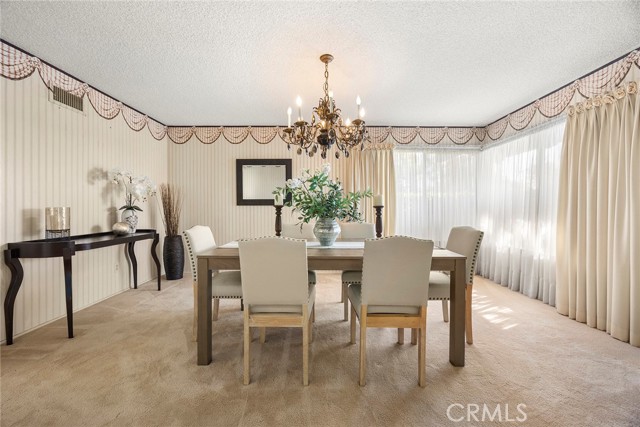 Detail Gallery Image 13 of 52 For 18021 Bryce Pl, North Tustin,  CA 92705 - 5 Beds | 4 Baths