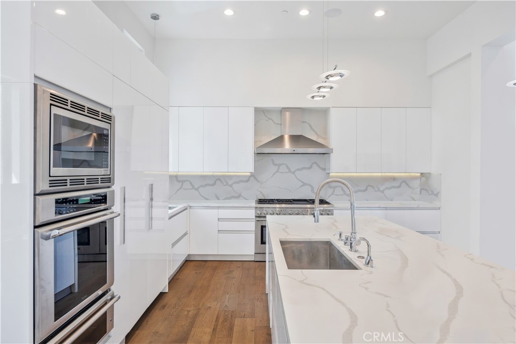 MLS #SB25245269 image #2