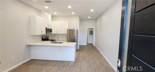 Detail Gallery Image 11 of 72 For 17210 Newhope St #1103,  Fountain Valley,  CA 92708 - 1 Beds | 1 Baths