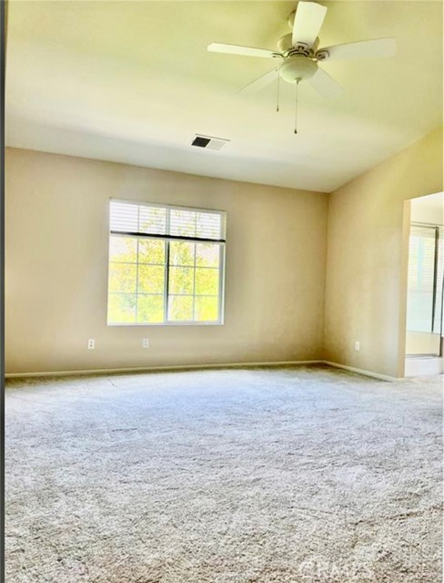 Detail Gallery Image 13 of 32 For 32040 Poppy Way, Lake Elsinore,  CA 92532 - 4 Beds | 2/1 Baths