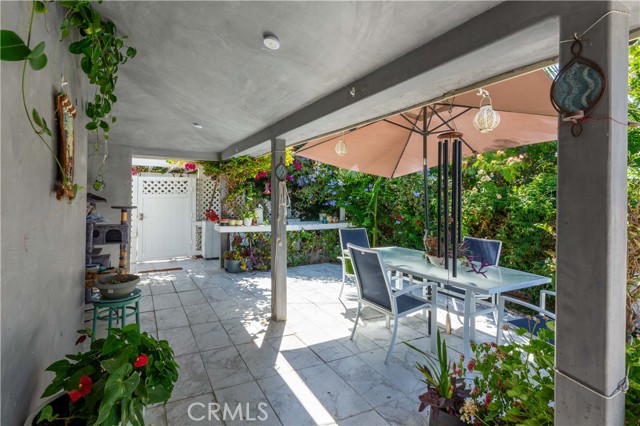 Detail Gallery Image 25 of 37 For 1602 Locust Ave, Long Beach,  CA 90813 - 3 Beds | 1 Baths