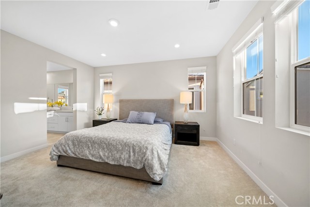 151 Fremont, Lake Forest CA: https://media.crmls.org/medias/756e8102-3bda-4574-b6bc-8c578dc324a6.jpg