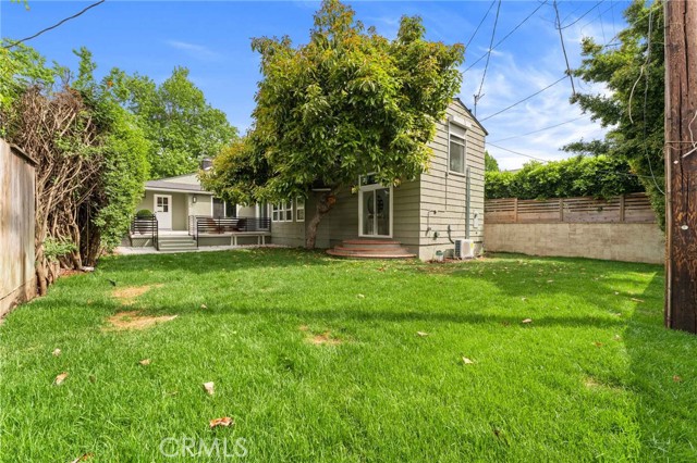 11408 Waterford Street, Los Angeles CA: https://media.crmls.org/medias/756f15f3-45ac-4ca6-ac09-0b8c4a11fc3d.jpg
