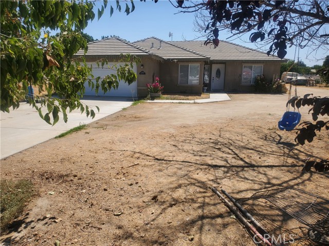 Detail Gallery Image 2 of 11 For 5730 Banning St, Bakersfield,  CA 93314 - 3 Beds | 2 Baths