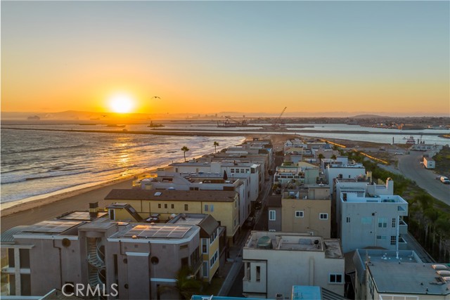 23 C Pacific, Surfside, CA, 90743 23 C Pacific, Surfside, CA, 90743