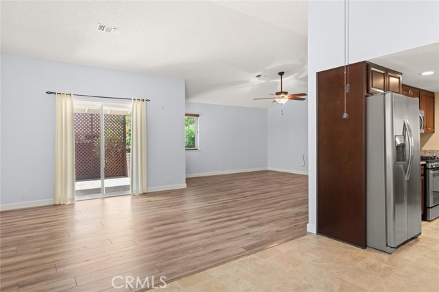 Detail Gallery Image 11 of 31 For 73 Skymountain Cir, Chico,  CA 95928 - 3 Beds | 2 Baths