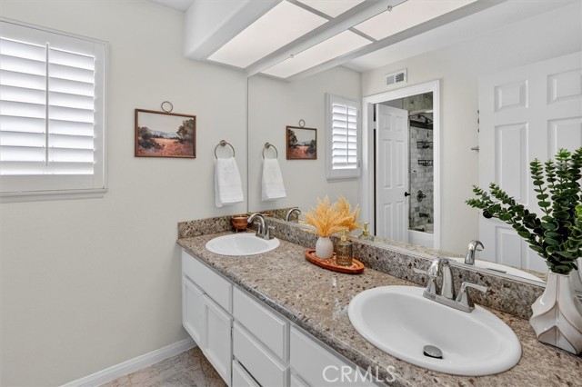 Detail Gallery Image 41 of 60 For 24448 Hampton Drive #C, Valencia,  CA 91355 - 3 Beds | 3 Baths