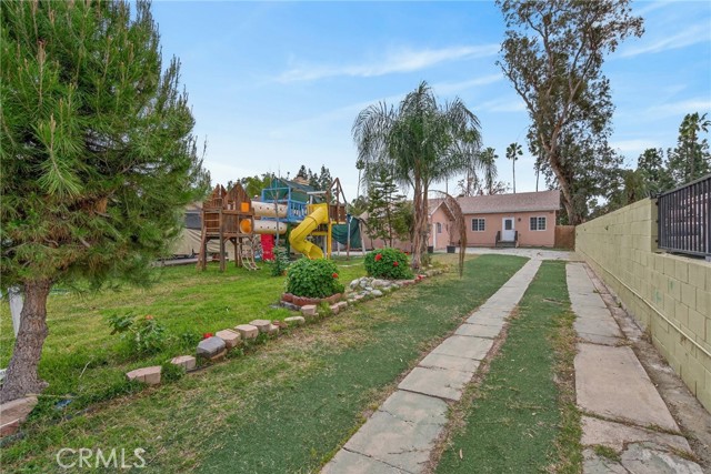 Detail Gallery Image 24 of 25 For 149 E 4th, San Bernardino,  CA 92410 - 2 Beds | 2 Baths