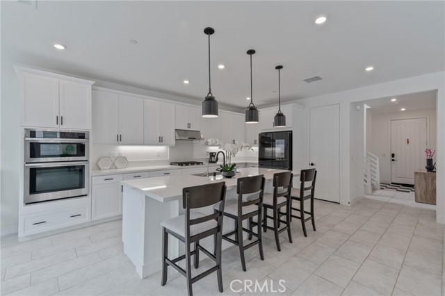 295 Autumn Way, Rancho Mission Viejo CA: https://media.crmls.org/medias/75725d23-5c19-44ab-9932-462fb4d991c3.jpg