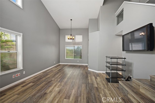 4 Chisholm Trail, Trabuco Canyon CA: https://media.crmls.org/medias/75732ac9-ab4c-4d41-bd67-7f78f3c07ccc.jpg