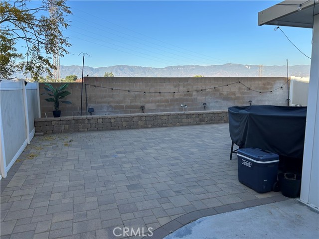 Detail Gallery Image 20 of 24 For 2820 Park Vista Dr, Rialto,  CA 92376 - 3 Beds | 2/1 Baths