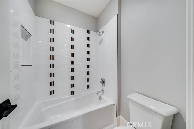 Detail Gallery Image 37 of 45 For 212 Parkwood, Irvine,  CA 92620 - 4 Beds | 4/1 Baths