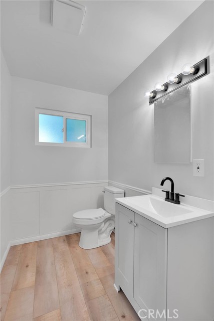 23550 Lake Drive, Crestline CA: https://media.crmls.org/medias/75742cbf-4daa-4603-9978-b2e51795501b.jpg