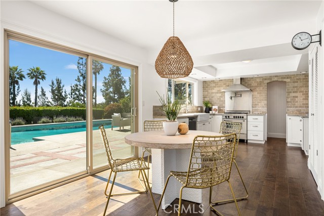 Detail Gallery Image 11 of 51 For 11042 Hunting Horn, North Tustin,  CA 92705 - 5 Beds | 3/1 Baths
