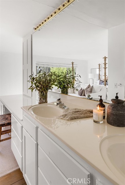Detail Gallery Image 24 of 33 For 564 Seaward Rd, Corona Del Mar,  CA 92625 - 3 Beds | 2/1 Baths