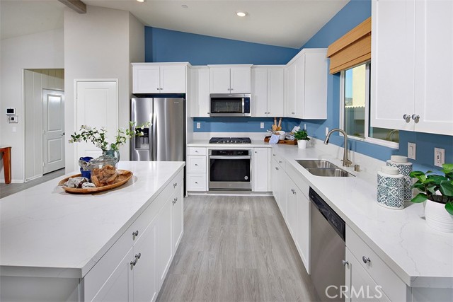 28384 Cosmos Drive, Winchester, CA, 92596 28384 Cosmos Drive, Winchester, CA, 92596